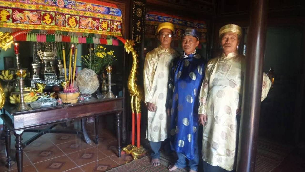 Gặp mặt các thế hệ tại nhà thờ họ